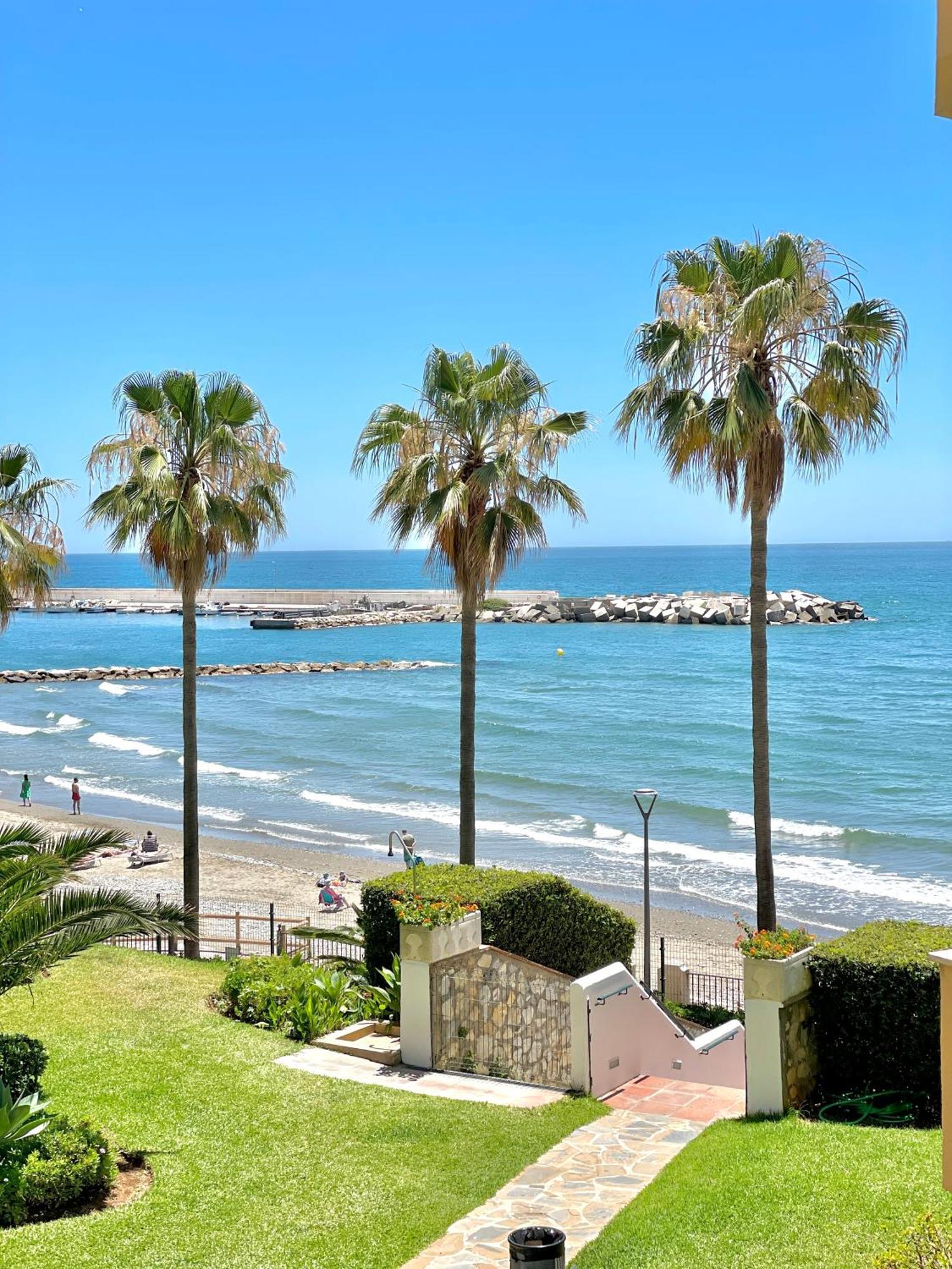 Del Mar Seafront Iii - Eaw Homes Apartment *